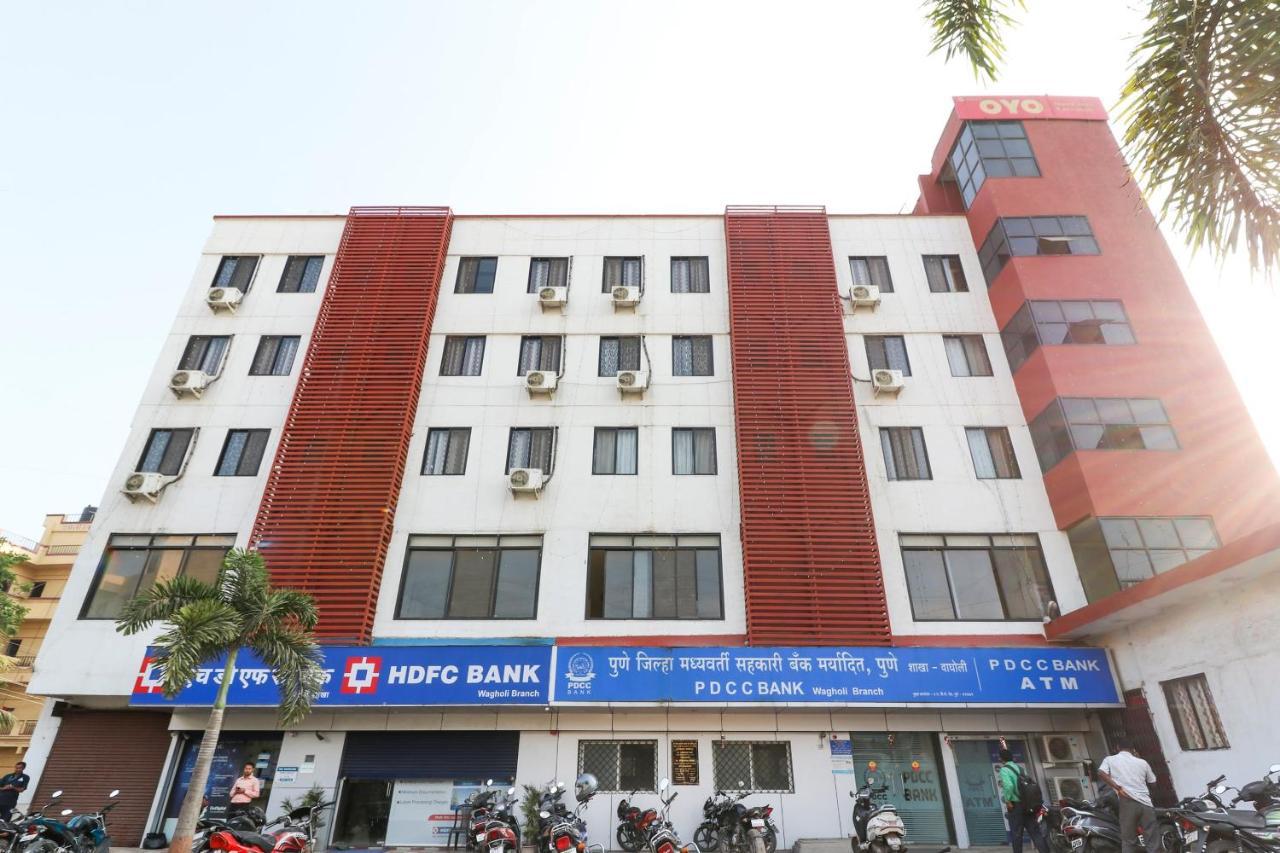 Oyo 10679 Hotel Nanashree Executive Vagholi エクステリア 写真
